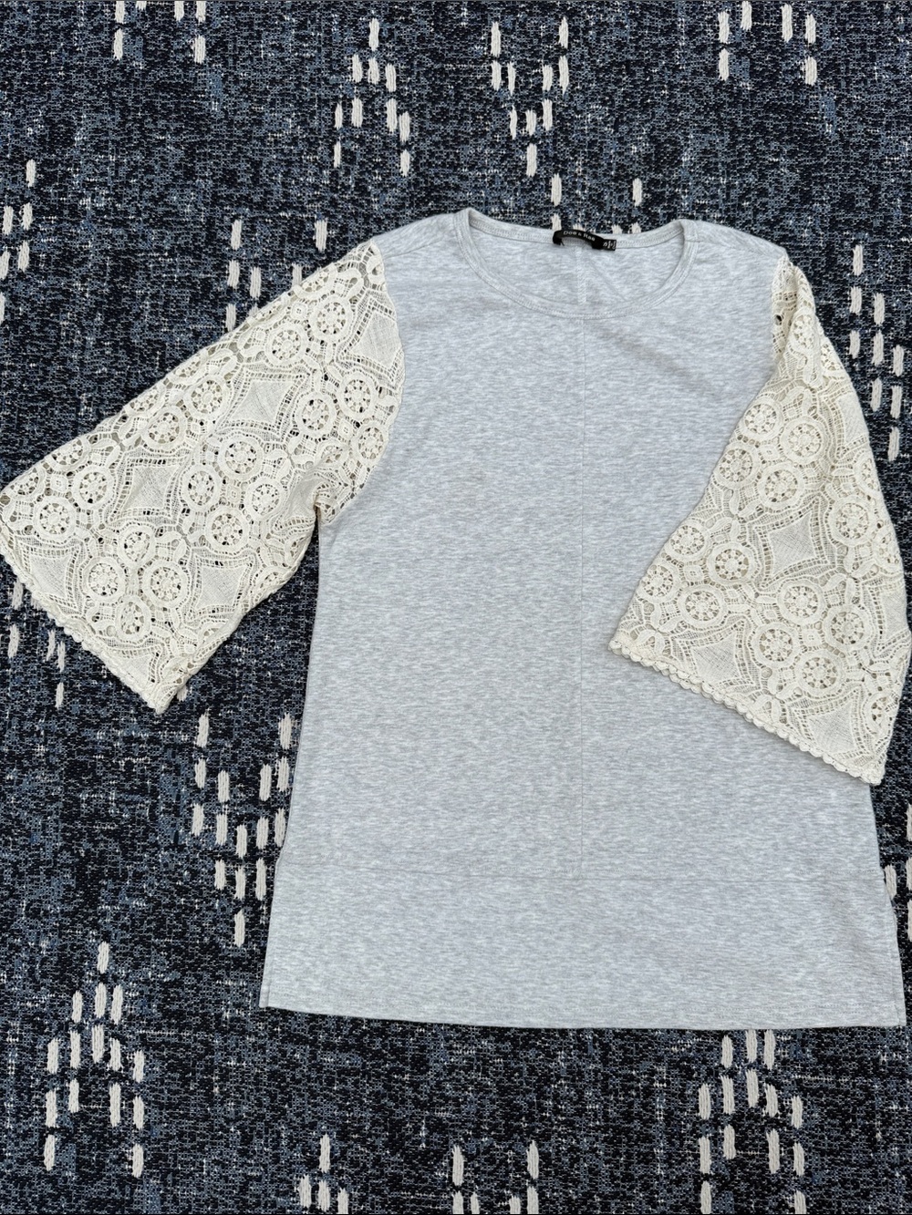 Doe & Rae Light Gray Tee with Cream Crochet Bell Sleeves Small